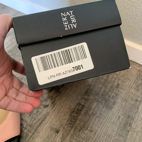 New In Box Naturalizer Zula dressy wedge - Picture 4 of 5